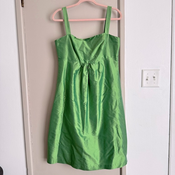 Aria Dresses & Skirts - Vintage 90's Aria Vibrant Green Silk Dress